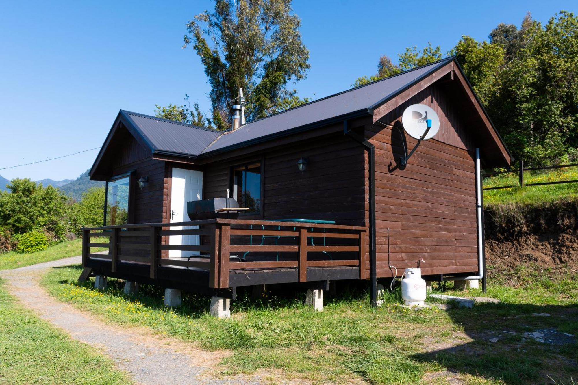Cabanas Mirador Población Lago Ranco Esterno foto