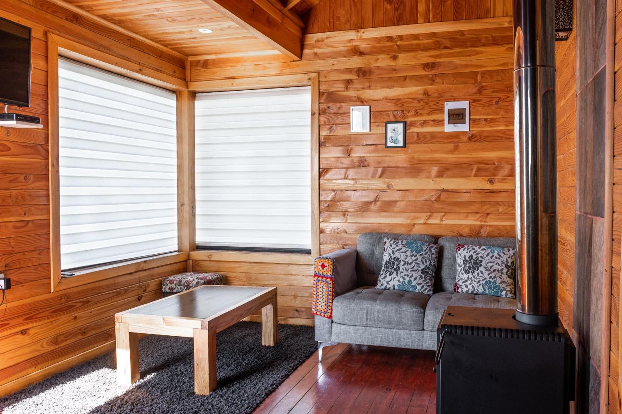Cabanas Mirador Población Lago Ranco Esterno foto