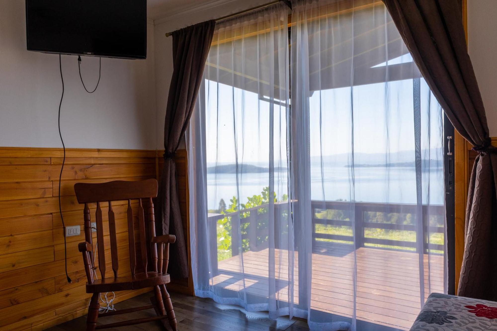 Cabanas Mirador Población Lago Ranco Esterno foto