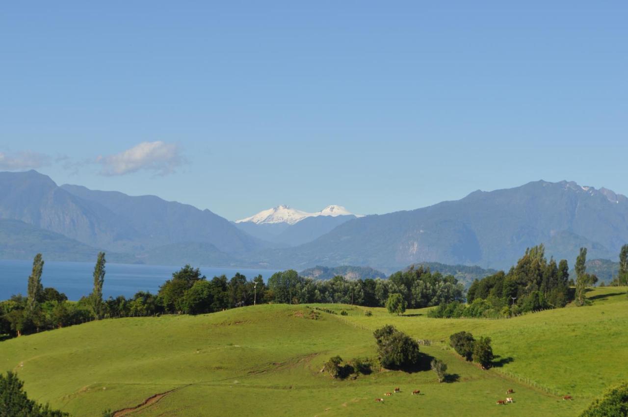 Cabanas Mirador Población Lago Ranco Esterno foto